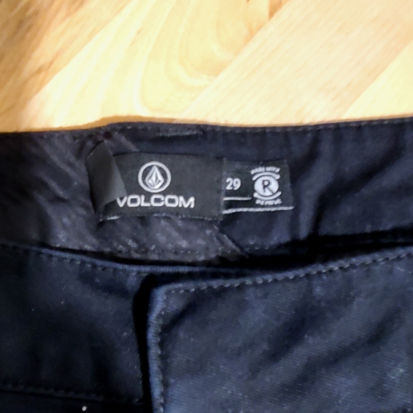 Juniors Volcom Frochickie Low-Rise Shorts - Picture 2 of 3